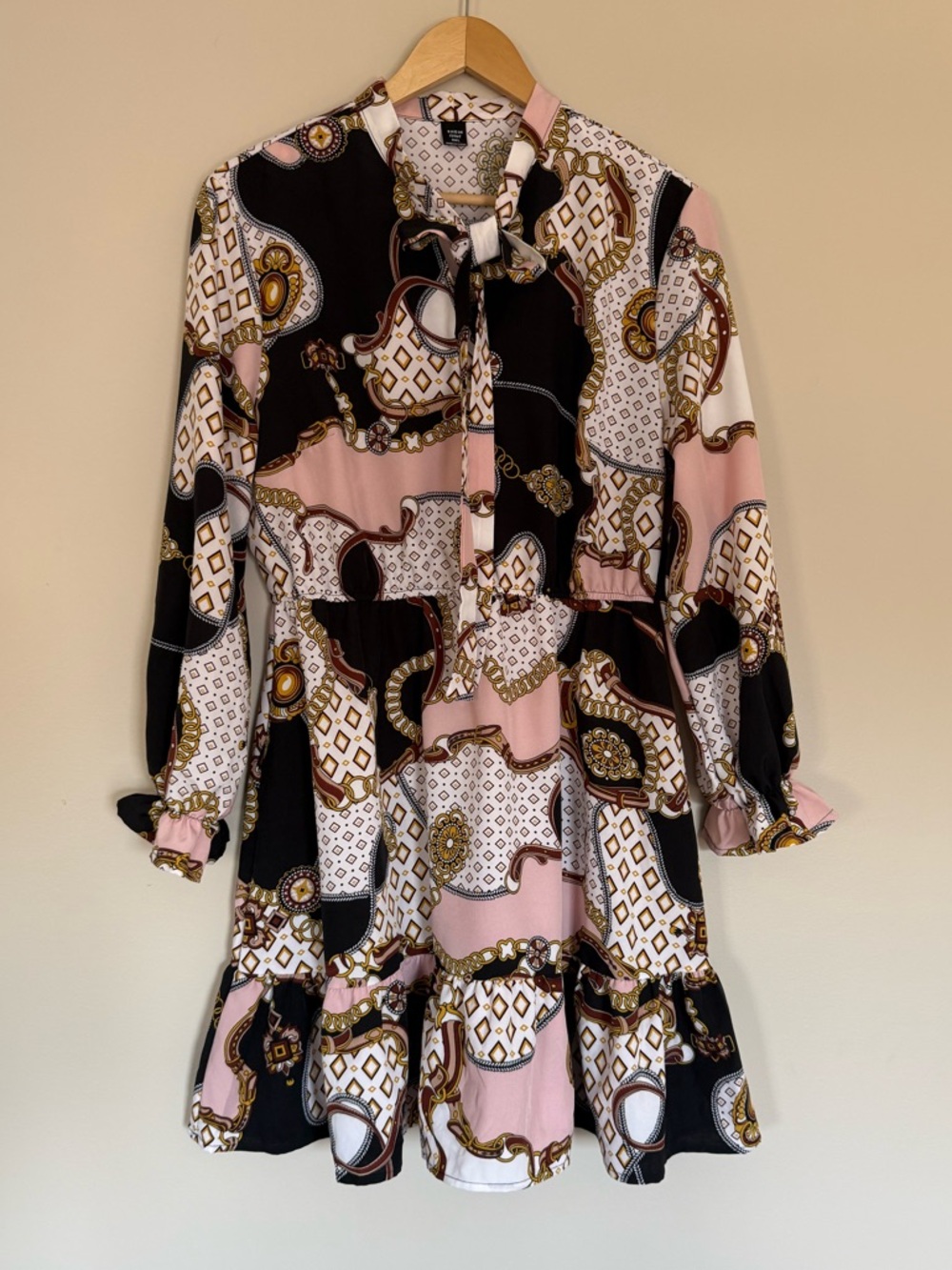 Rometta Plus Chain & Geo Print Flounce Sleeve Tie Neck Ruffle Hem Dress SHEIN 12